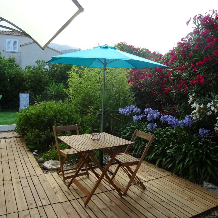 2 Pieces Independant Avec Son Jardinet Prive Hotel Borgo  Luaran gambar